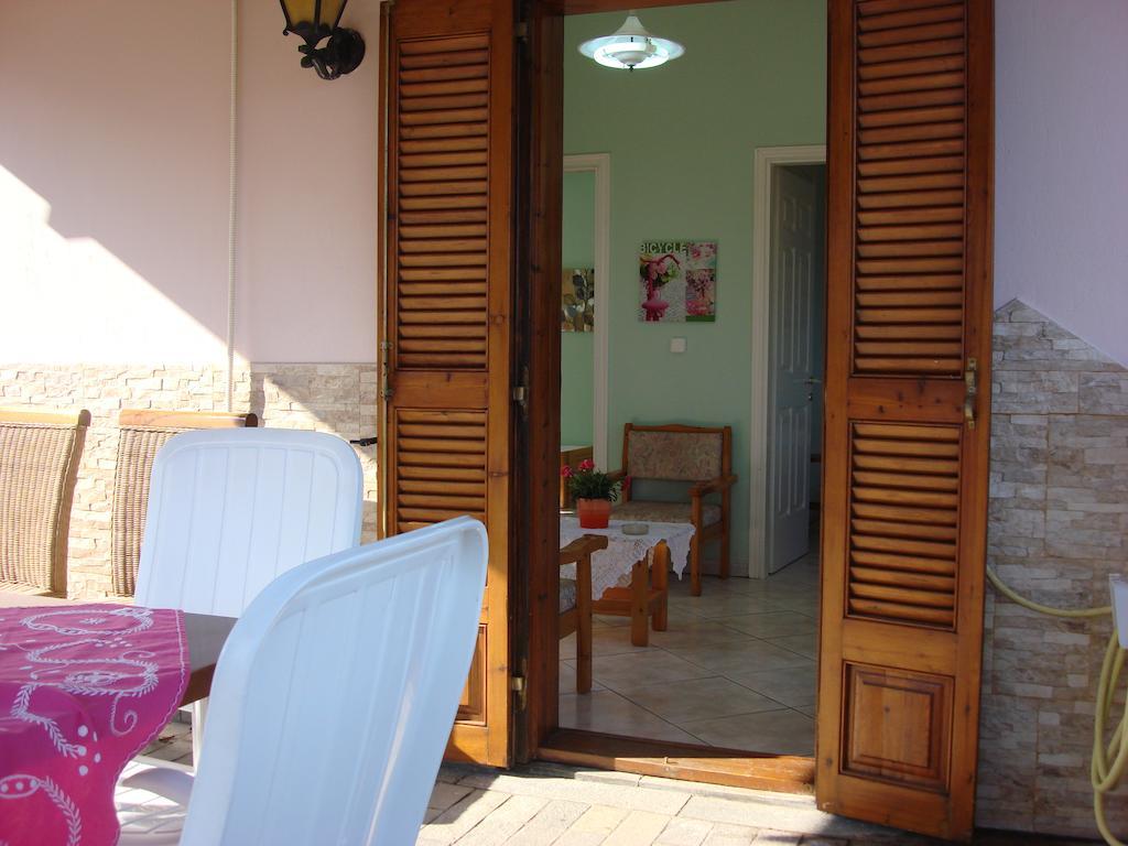 Villa Melina 2 Kinira Quarto foto